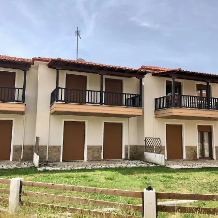 Karagiannis Summer Houses * Νέος Μαρμαράς